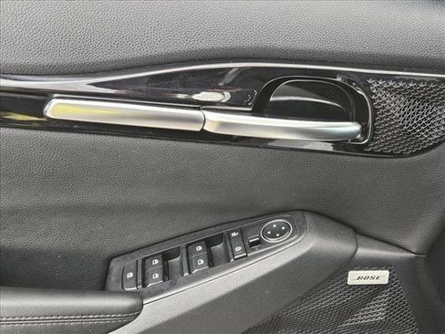 Used 2022 Kia Seltos SX w/ Sunroof Package image 24