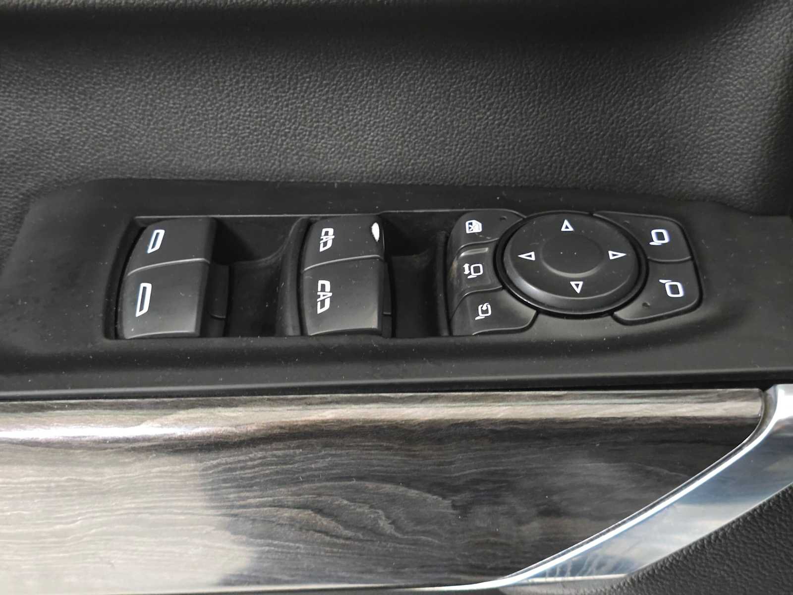 Used 2022 Chevrolet Silverado 3500 LTZ w/ Safety Package AWD/4WD image 24