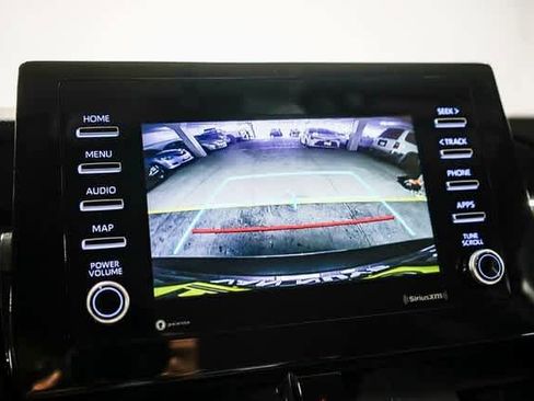 Used 2021 Toyota Camry LE image 23