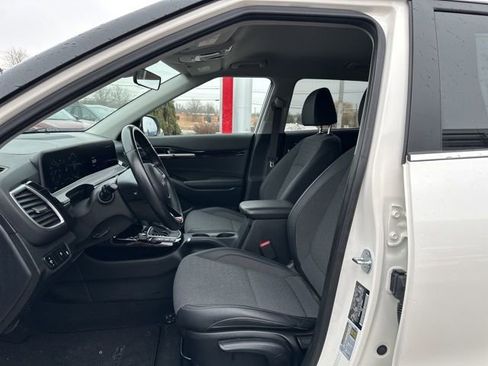 Used 2024 Kia Seltos S image 16