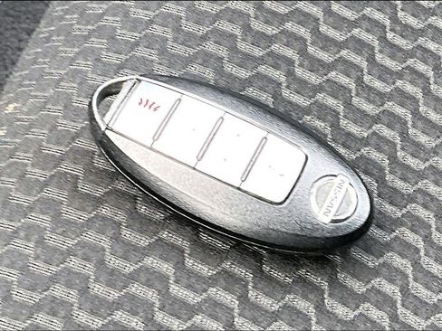 Used 2015 Nissan Leaf S w/ Charge Package image 14