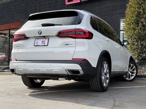 Used 2021 BMW X5 xDrive40i w/ Convenience Package image 13