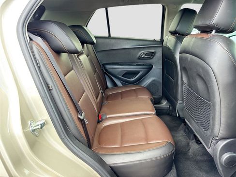 Used 2016 Chevrolet Trax LTZ w/ LPO, Cargo Package image 25