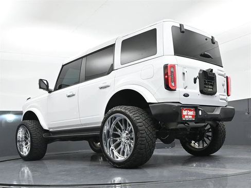 Used 2025 Ford Bronco Outer Banks AWD/4WD image 34