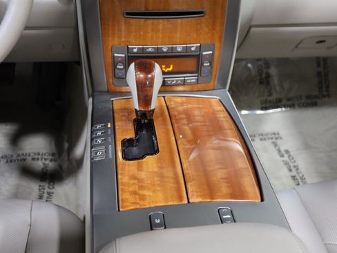 Used 2006 Cadillac XLR image 52