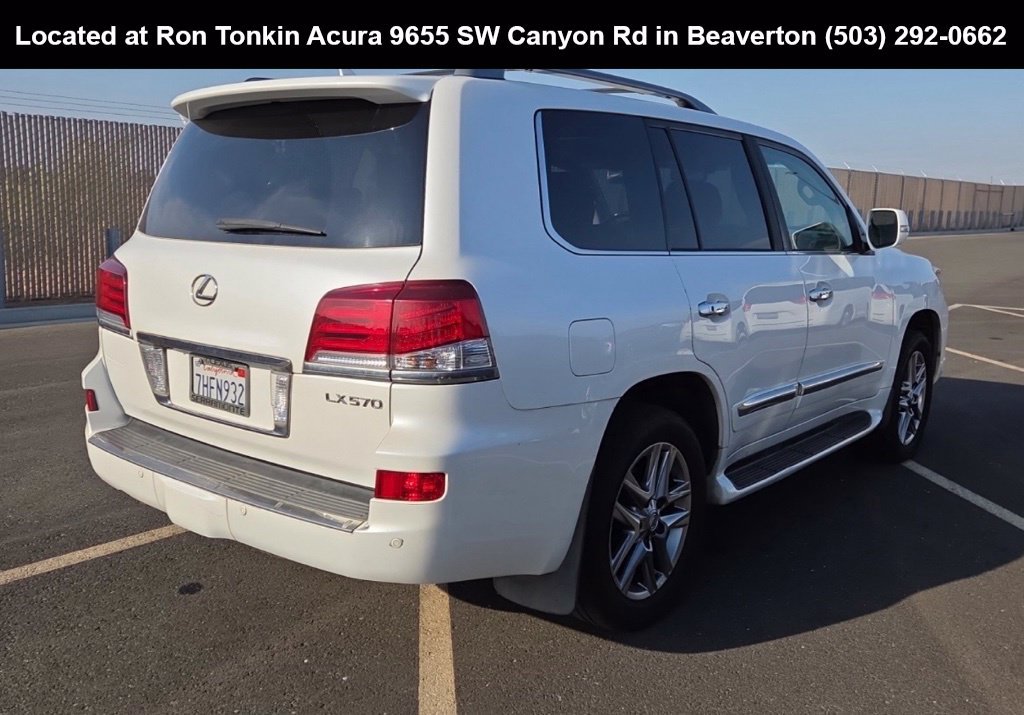 Used 2014 Lexus LX 570 4WD image 4