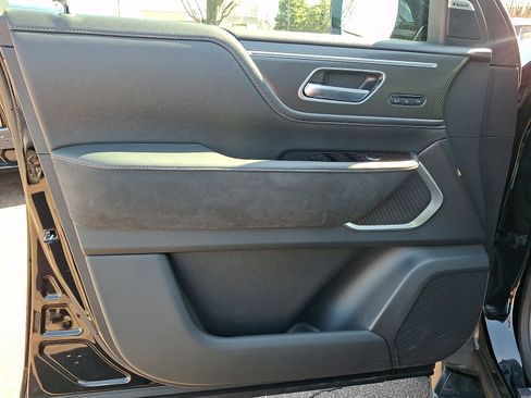 New 2026 INFINITI QX80 Luxe w/ Cargo Package image 9