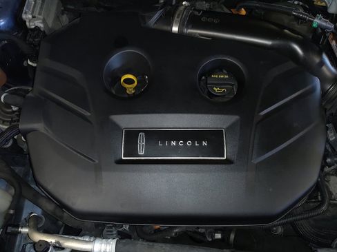 Used 2018 Lincoln MKZ Premiere image 30