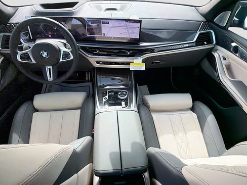 New 2027 BMW X7 M60i AWD/4WD image 17
