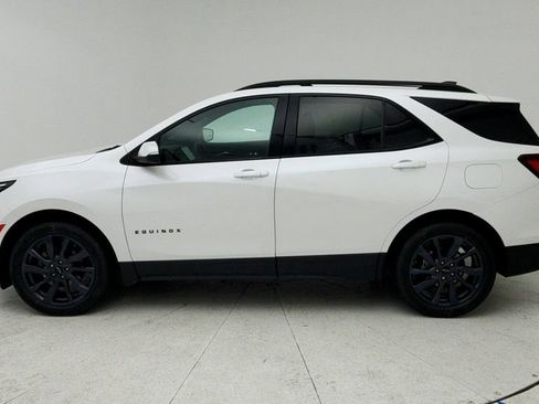 Certified 2023 Chevrolet Equinox RS w/ RS Leather Package FWD image 5