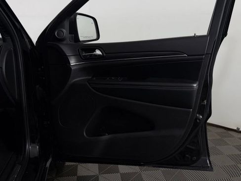 Used 2021 Jeep Grand Cherokee Limited AWD/4WD image 33