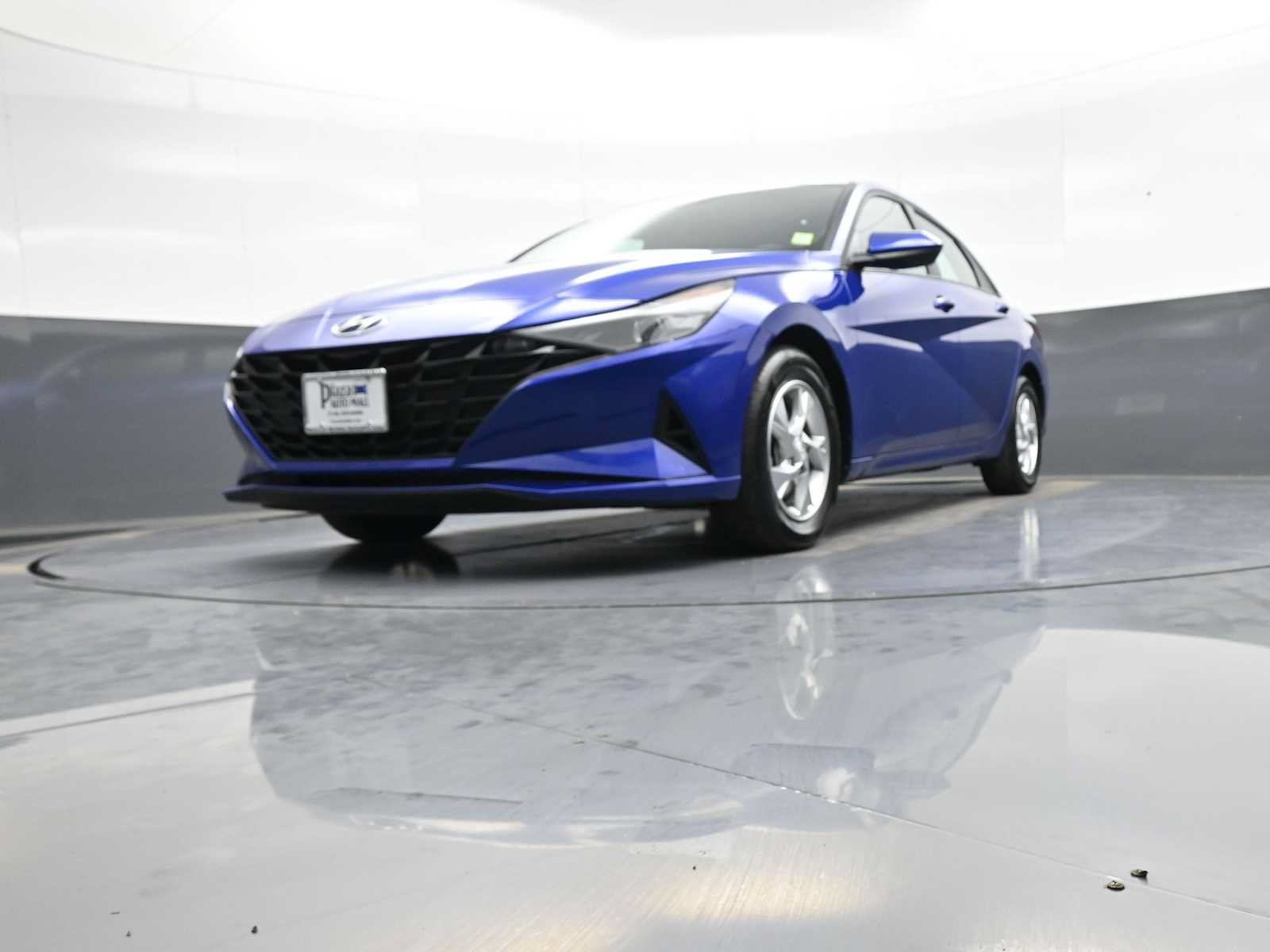 Certified 2023 Hyundai Elantra SE FWD image 24