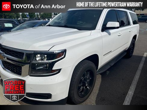 Used 2020 Chevrolet Suburban LT w/ Luxury Package AWD/4WD image 1