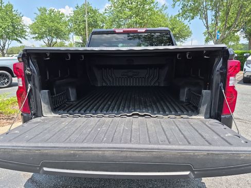 Used 2024 Chevrolet Silverado 1500 LT AWD/4WD image 30