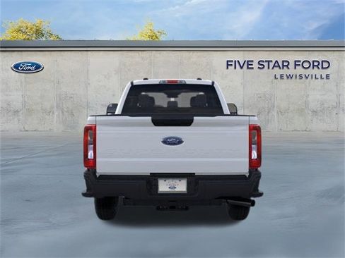 New 2026 Ford F250 XL w/ FX4 Off-Road Package image 7