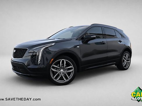 Used 2022 Cadillac XT4 Sport FWD image 2
