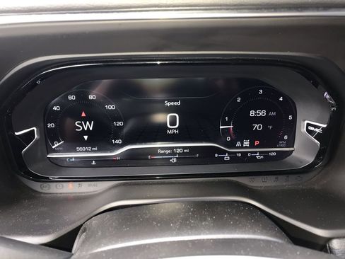 Used 2023 GMC Yukon Denali AWD/4WD image 15