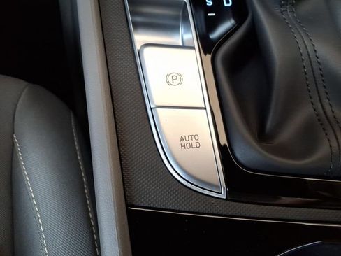 New 2026 Hyundai Elantra SEL Sport Premium FWD image 25