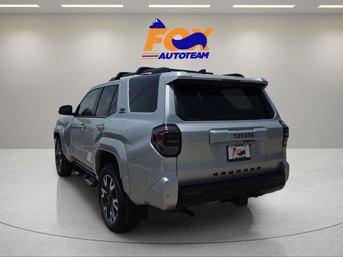 New 2026 Toyota 4Runner TRD Sport AWD/4WD image 3