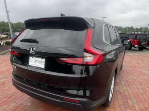 Certified 2025 Honda CR-V EX image 2