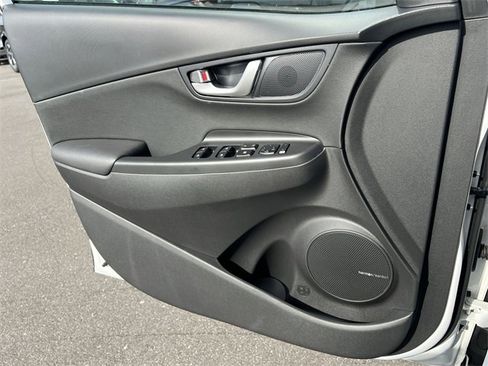 Certified 2023 Hyundai Kona Limited image 27