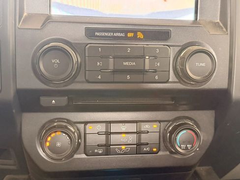 Used 2018 Ford F150 XL w/ Equipment Group 101A Mid image 14