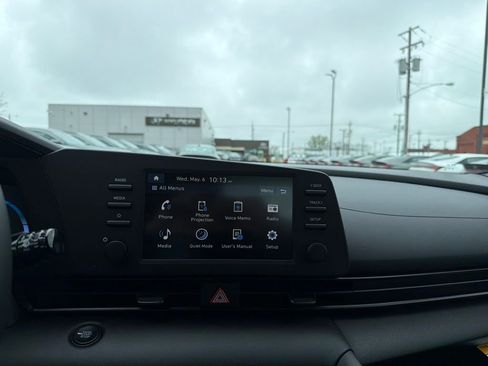 New 2026 Hyundai Elantra Sport FWD image 19