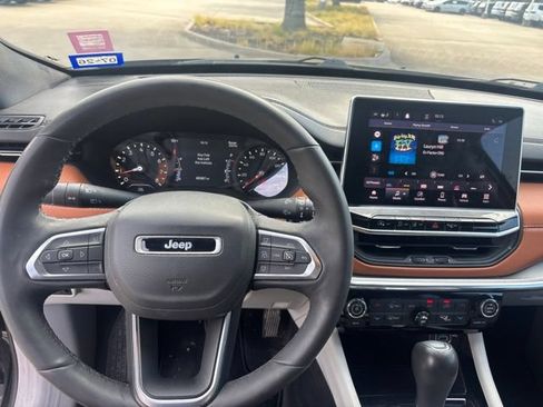 Certified 2024 Jeep Compass Limited AWD/4WD image 18