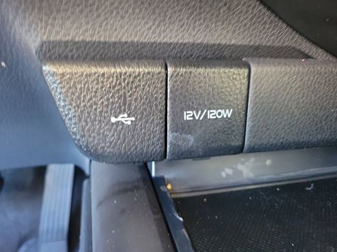 Used 2023 Toyota Camry SE image 20