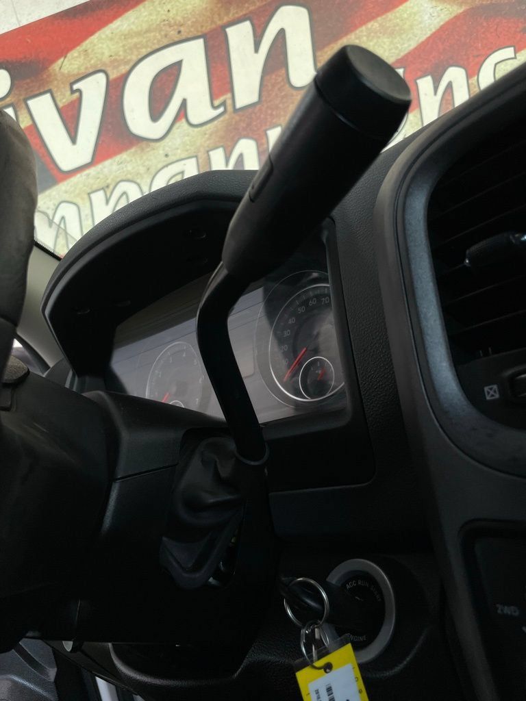 Used 2018 RAM 1500 4x4 Crew Cab w/ Protection Group image 20
