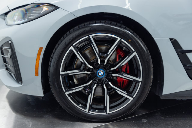 Certified 2024 BMW i4 eDrive40 w/ M Sport Package RWD image 25