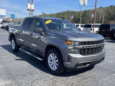 Used 2021 Chevrolet Silverado 1500 Custom w/ Safety Confidence Package image 6