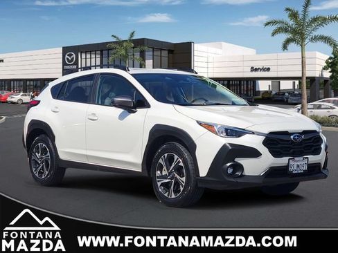 Used 2025 Subaru Crosstrek 2.5i Premium AWD/4WD image 1