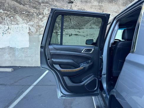 Used 2019 GMC Yukon Denali w/ Denali Ultimate Package AWD/4WD image 21