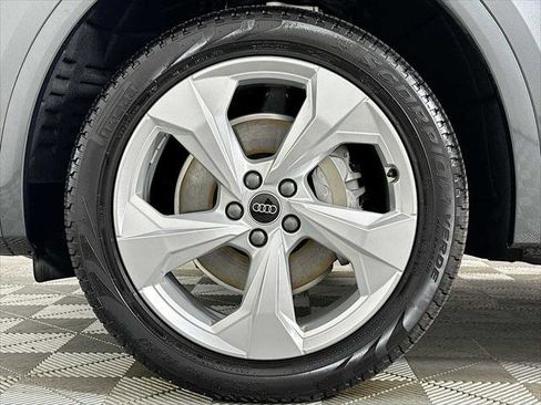 Certified 2025 Audi Q5 2.0T Premium Plus w/ Premium Plus Package image 30