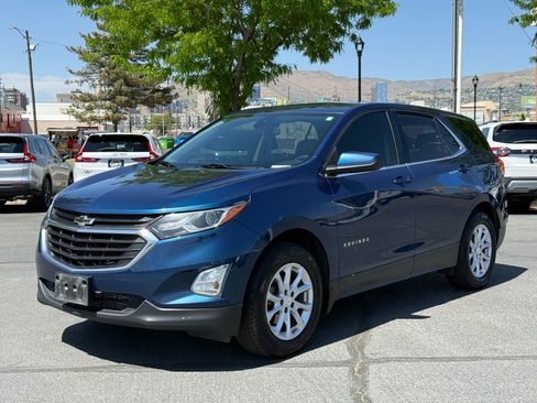 Used 2020 Chevrolet Equinox LT w/ Driver Convenience Package AWD/4WD image 10