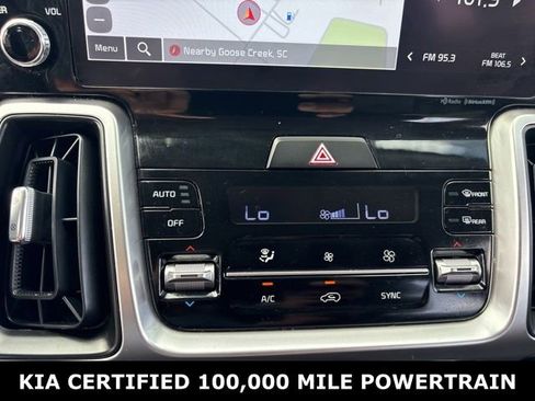 Certified 2022 Kia Sorento S FWD image 18