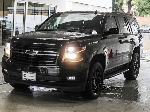 Used 2019 Chevrolet Tahoe Premier image 3