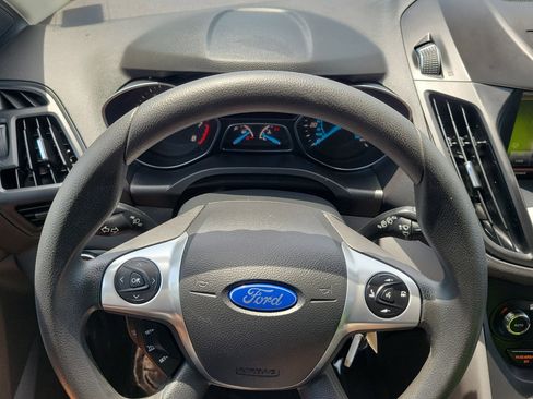 Used 2015 Ford Escape SE w/ Equipment Group 201A FWD image 23
