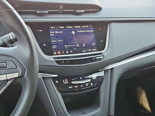 Used 2025 Cadillac XT6 Luxury FWD image 14
