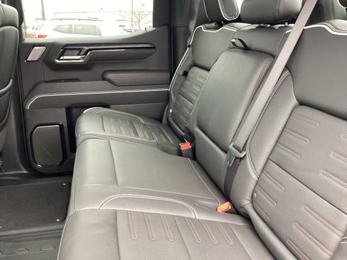 Used 2024 GMC Sierra 1500 AT4X image 13