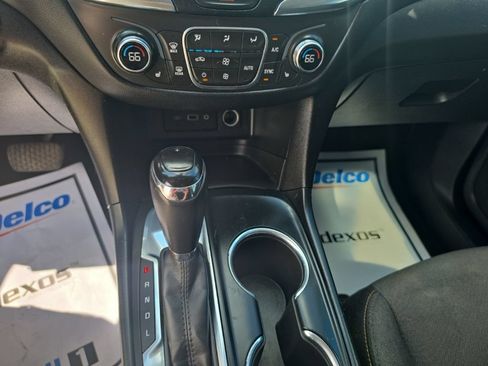Used 2019 Chevrolet Equinox LT AWD/4WD image 22