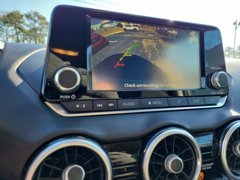 Used 2024 Nissan Sentra S image 27