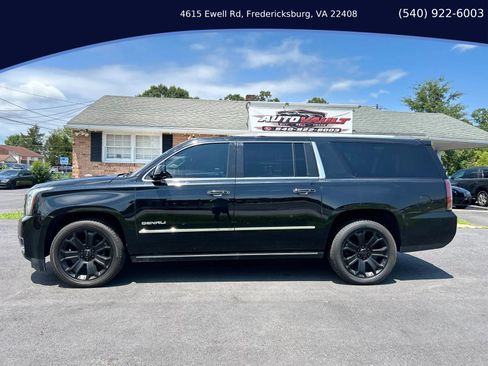 Used 2015 GMC Yukon XL Denali w/ Premium Package RWD image 2
