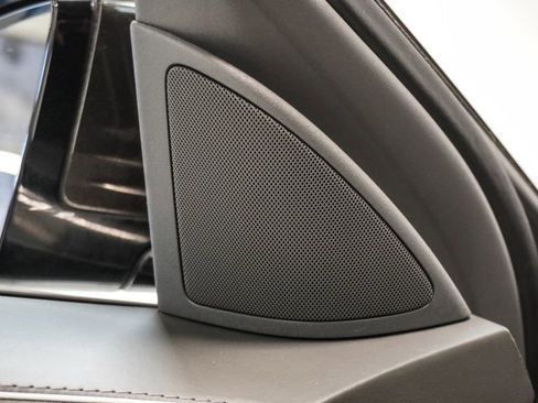 Used 2015 Mercedes-Benz S 550 Sedan image 22