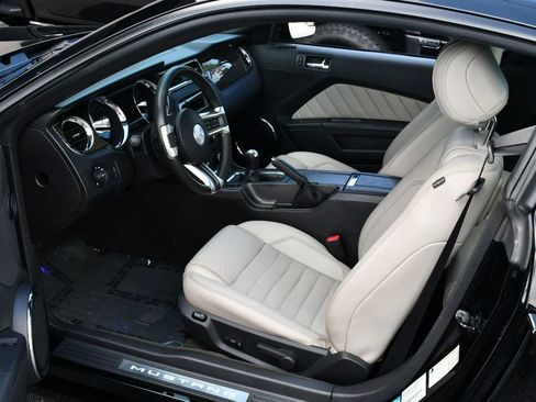 Used 2013 Ford Mustang GT Premium w/ GT Track Pkg RWD image 14