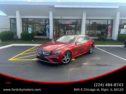 Used 2017 Mercedes-Benz E 300 4MATIC image 38