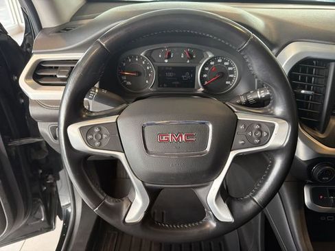 Used 2020 GMC Acadia SLE image 29