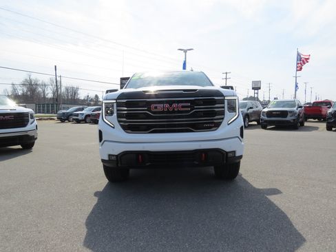 New 2026 GMC Sierra 1500 AT4 w/ AT4 Premium Package image 57