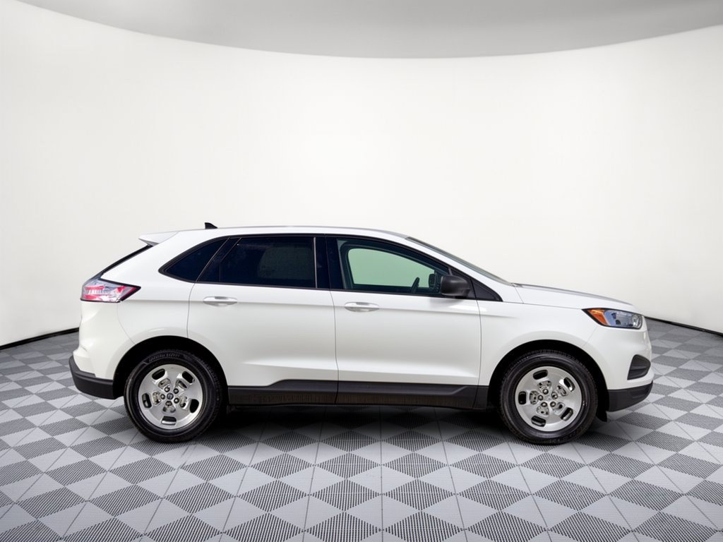 Used 2020 Ford Edge SE FWD image 7